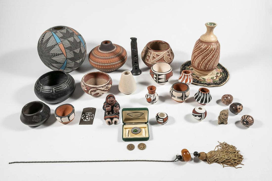 Native American Style Pottery and Objects (1 of 1)