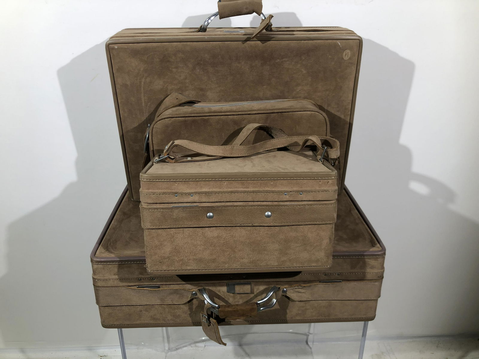 Halston Luggage Set by Hartmann: Halston Luggage Set by Hartmann, Ultrasuede, Four pieces, excellent vintage condition