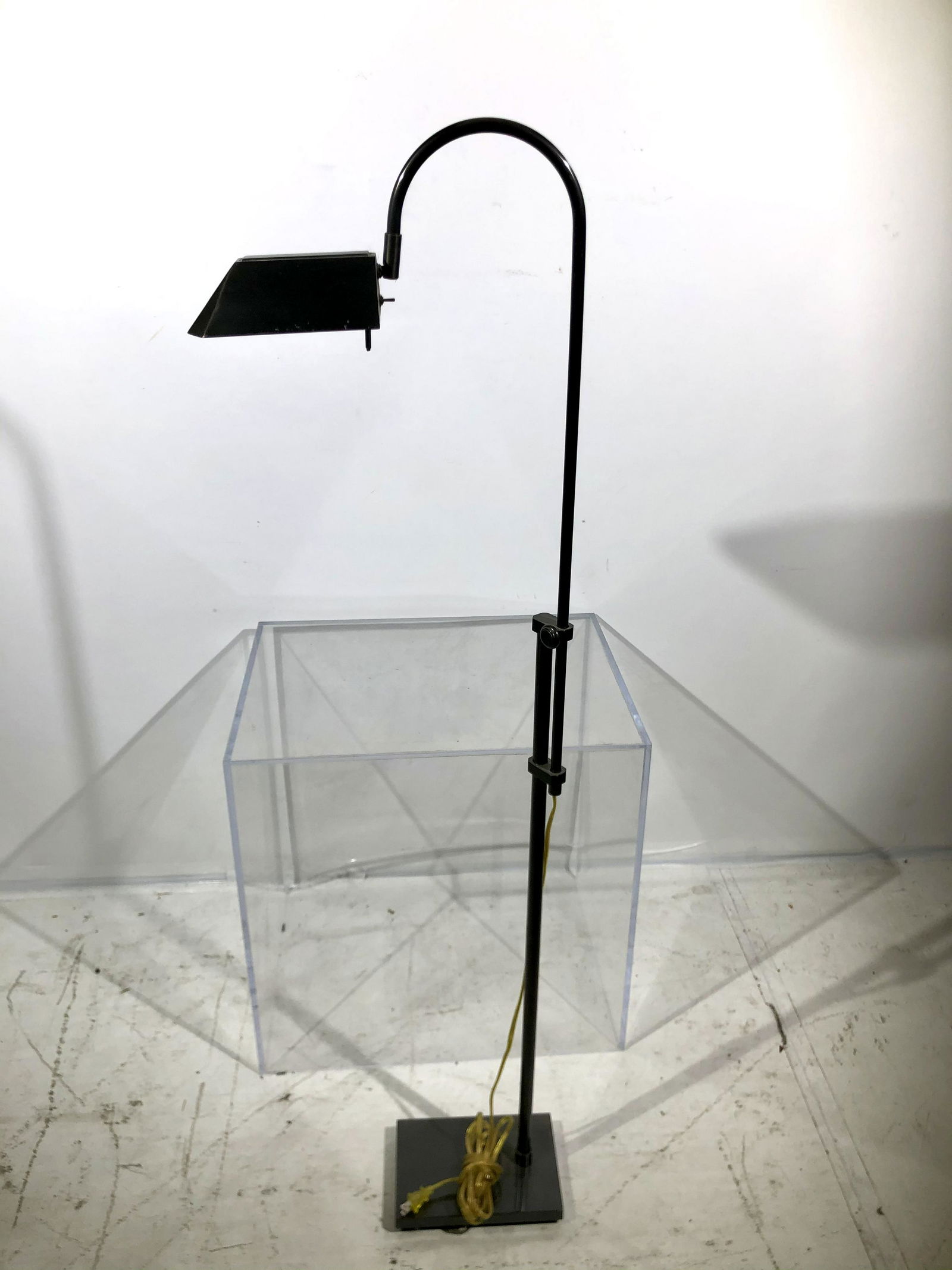 Bronze Finish Floor Lamp in the manner of Cedric: Bronze Finish Floor Lamp in the manner of Cedric Hartman