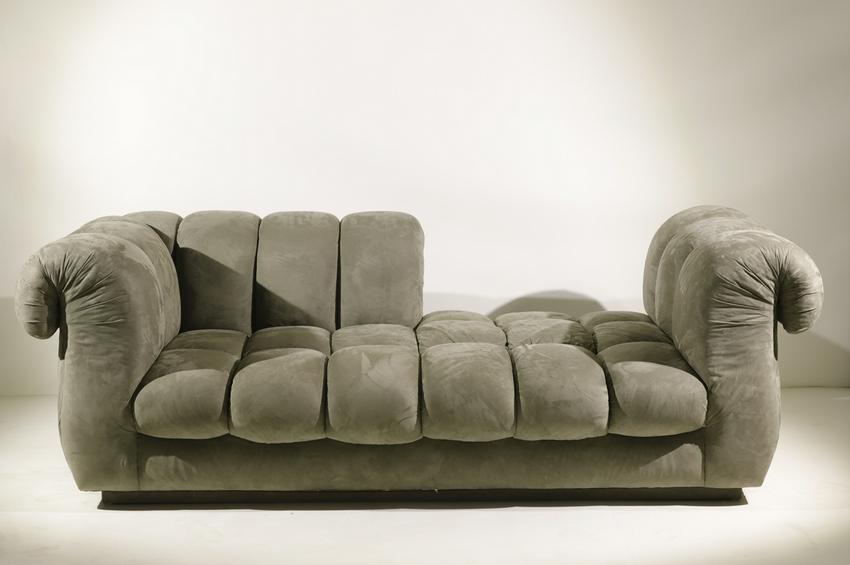 Steve Chase Custom Daybed with Cove Lighting (1 of 1)