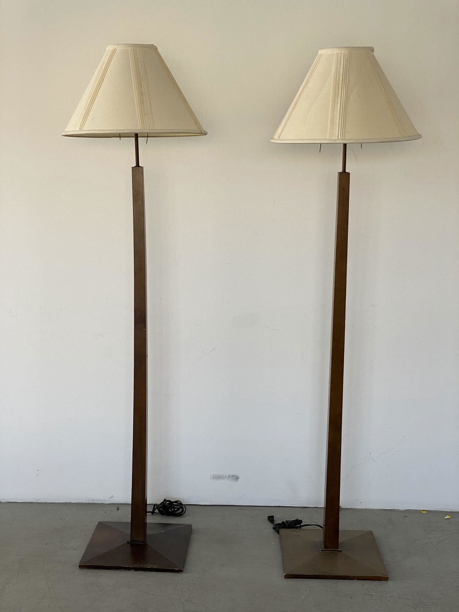 Tommi Parzinger Pair of Floor Lamps (1 of 1)