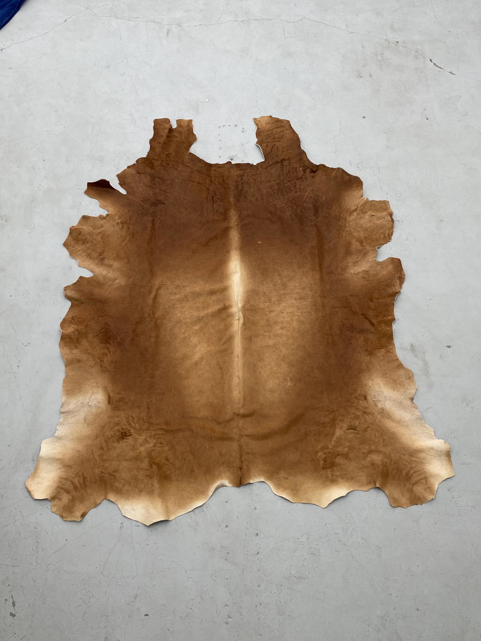 Cowhide Floor Rug: 110 x 91