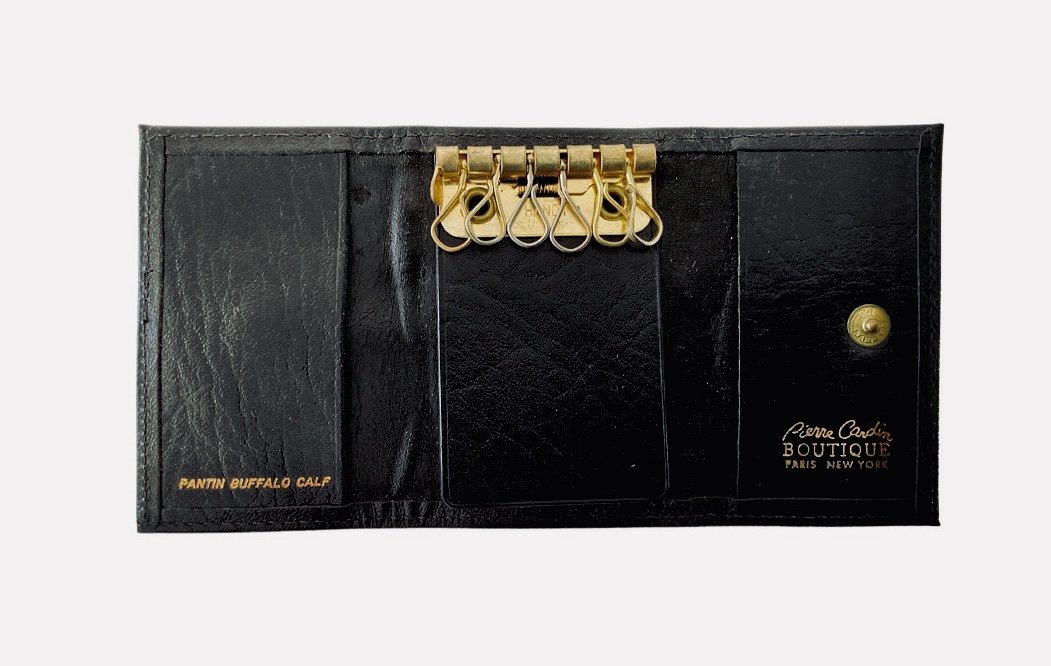 Pierre Cardin Key Wallet: 2.5" x 3.5"