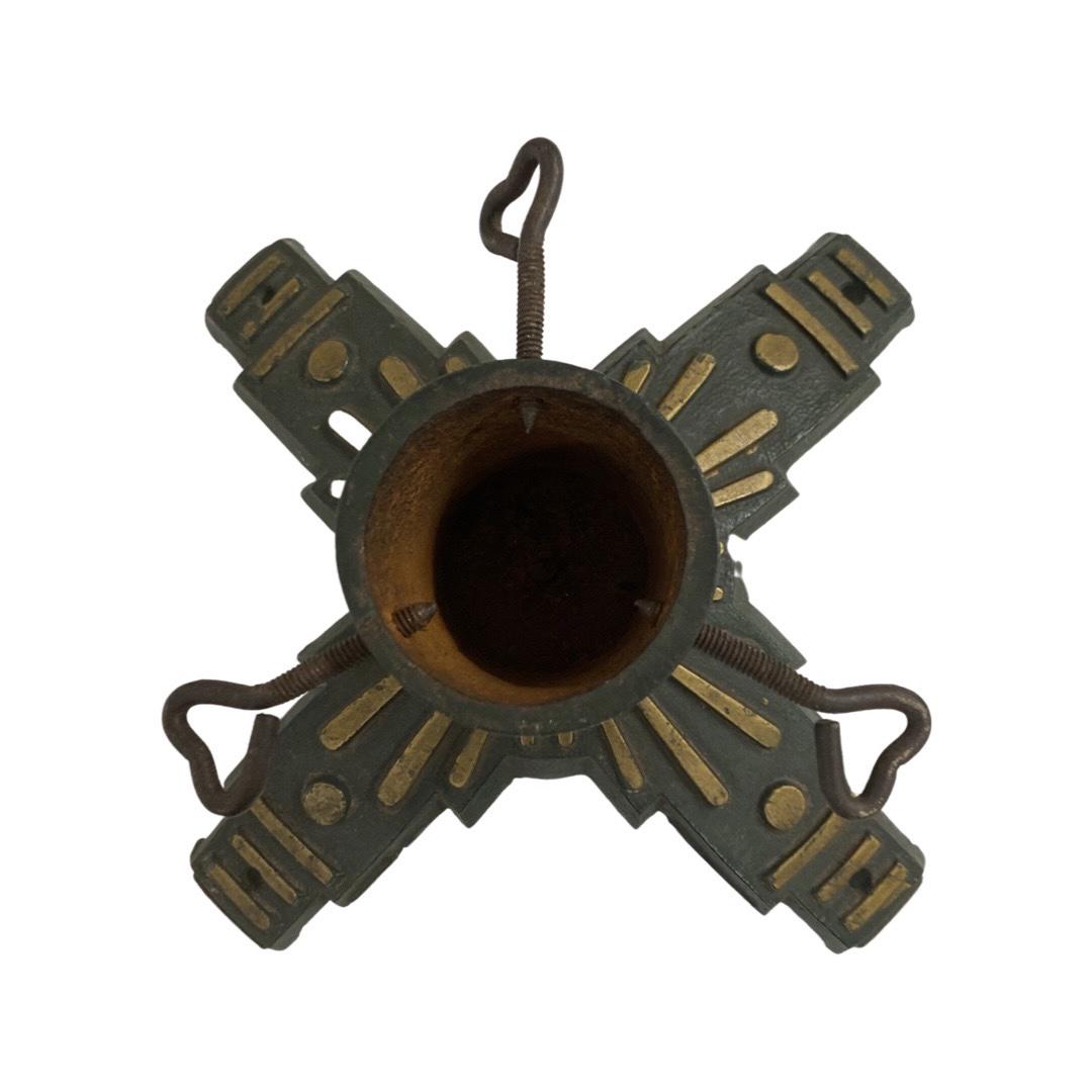 Vintage Cast Iron Christmas Tree Stand (1 of 1)