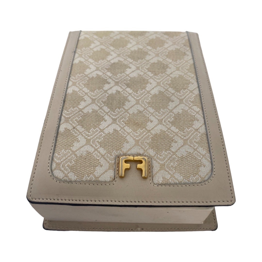 ferragamo note pad: ferragamo note pad1x6.25x4.75