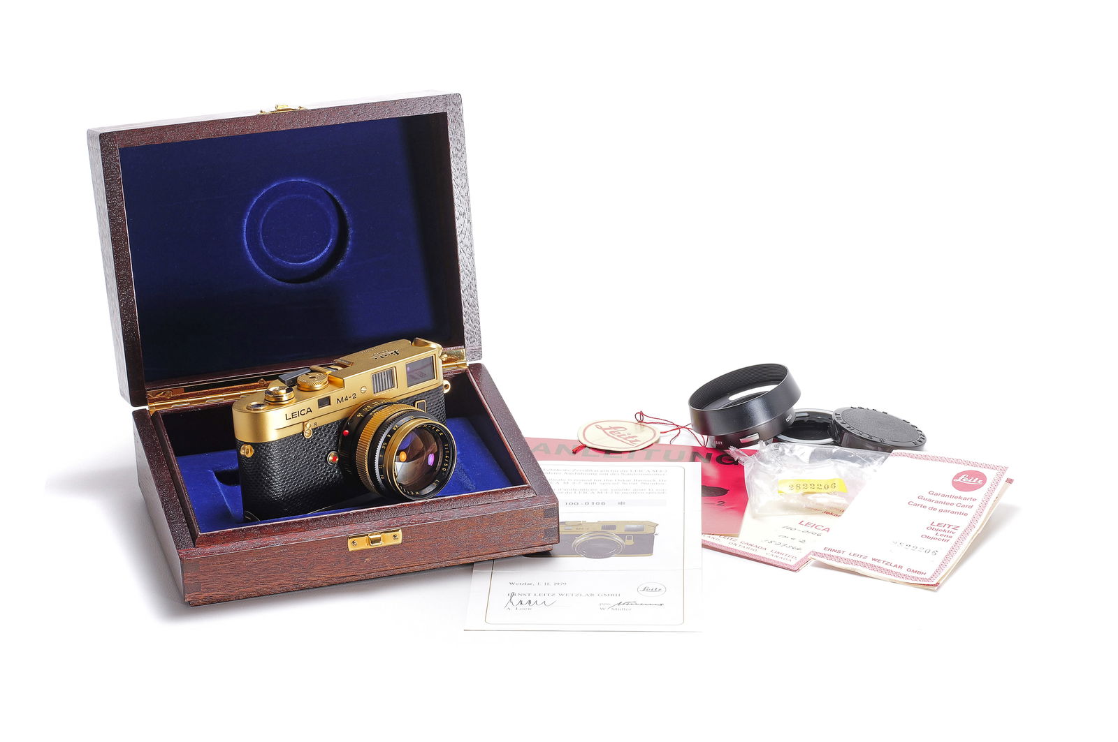 Leica M4-2 gold "100 Years Oskar Barnack" (1 of 20)