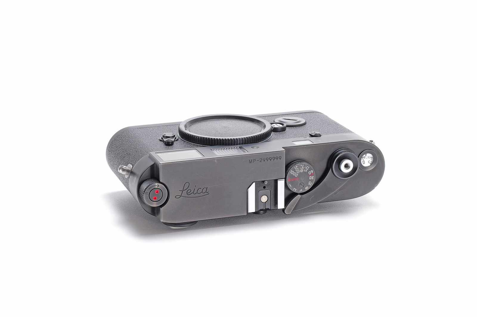 Leica MP black chrome 0.72 Nr. 2999999: Schwarz verchromte Leica MP 0.72 à la carte mit äußerst schöner Seriennummer. Dieses Exemplar wurde dem seinerzeitigen Vorstandsvorsitzenden der Leica Camera AG, Herrn Hanns-Peter Cohn dediziert.