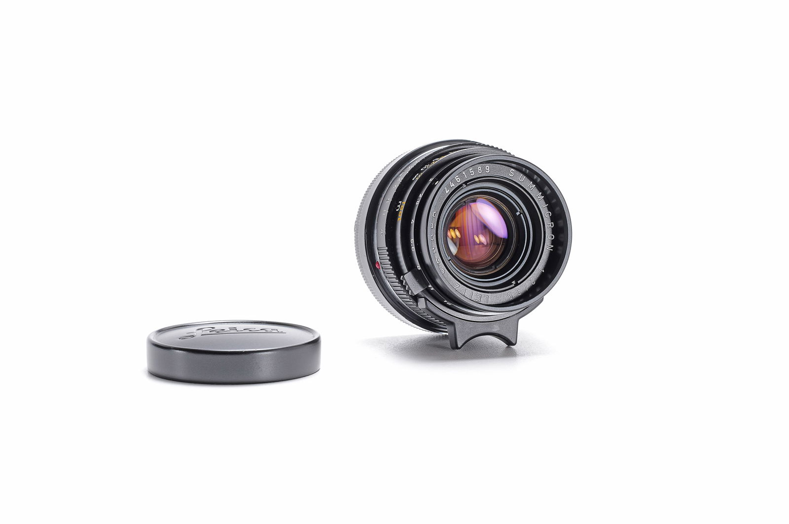 Leitz Summicron 35mm f/2 Transitional Model (1 of 12)