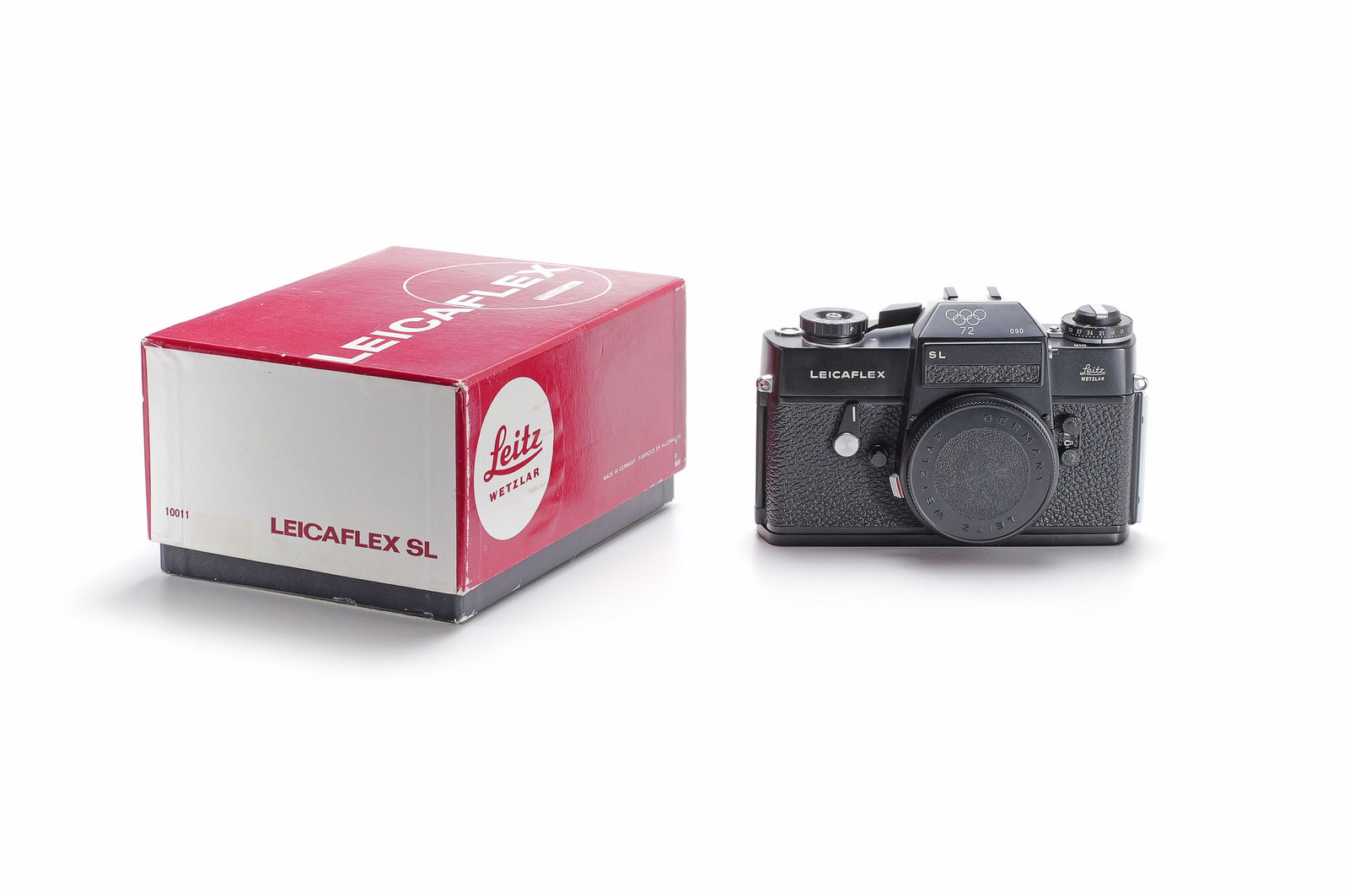 Leicaflex SL "Olympia 72" black paint (1 of 13)