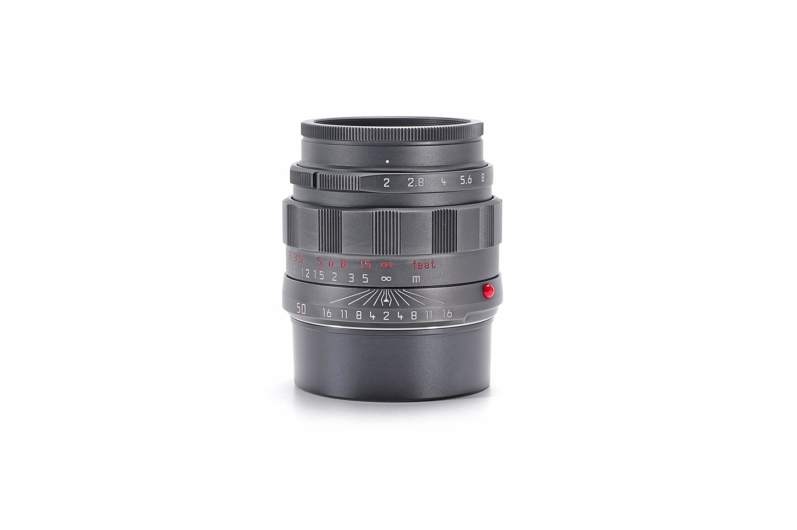 Leica APO-Summicron-M 50mm f/2 ASPH. black chrome Prototype: Prototyp des Sondermodells des APO-Summicron-M 1:2/50 mm ASPH. in schwarz verchromter Ausführung mit Fassung im "Retro"-Design. Leica Bestellnummer 11811. Prototypennummer P02/05. Die schwarze