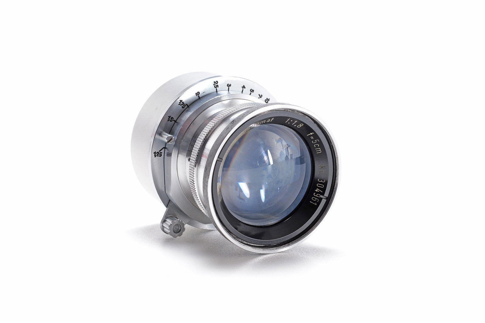 Askania-Kino-Anastigmat 5cm f/1.8 *: Äußerst seltenes, nahezu unbekanntes Kinoobjektiv, ursprünglich hergestellt zur Verwendung an Askania Z Filmkameras. Umgebaut auf Leica M-Anschluss, unter Verwendung einer neuzeitlichen