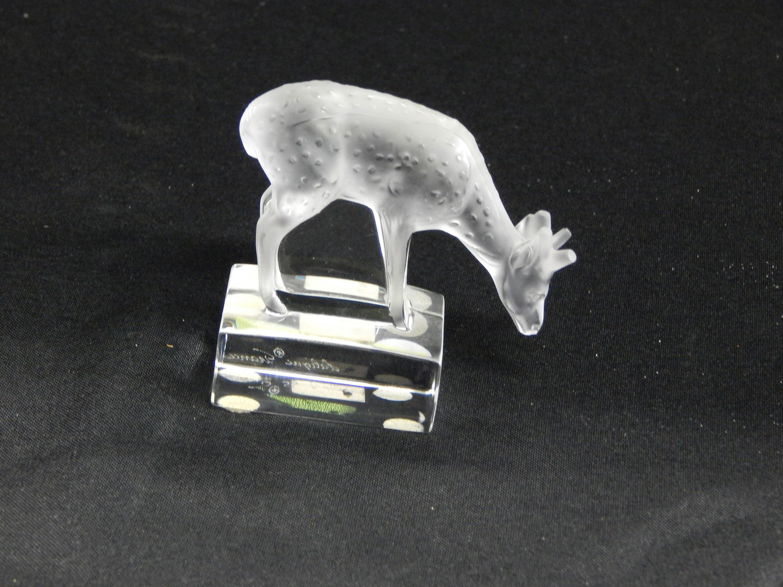 Lalique Deer Paperweight (1 of 2)