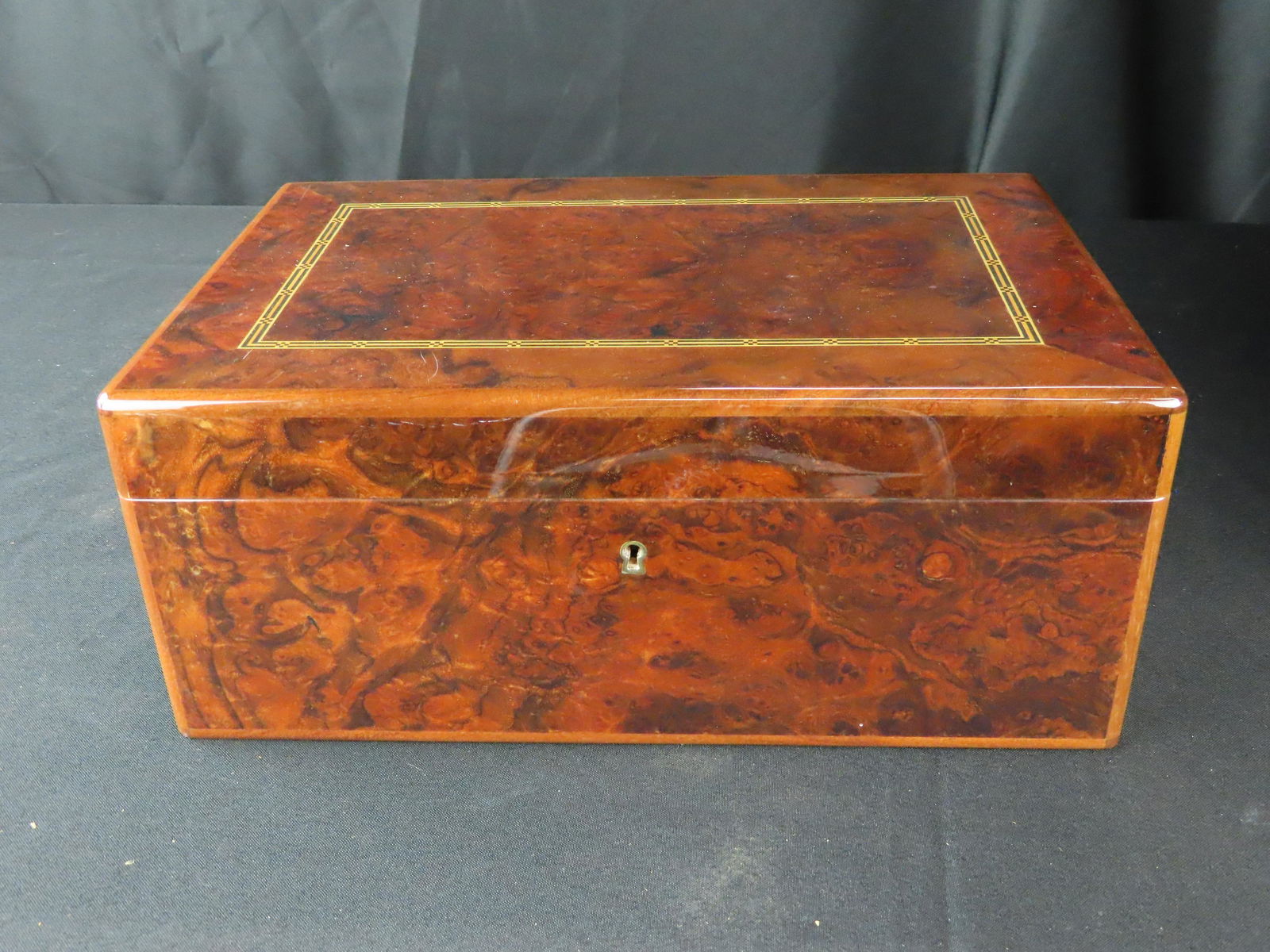 Inlayed Dunhill Humidor: Inlayed Dunhill Humidor. Cedar Lined with key. 9x13.5x6 From The collection of Arnold Rifkin