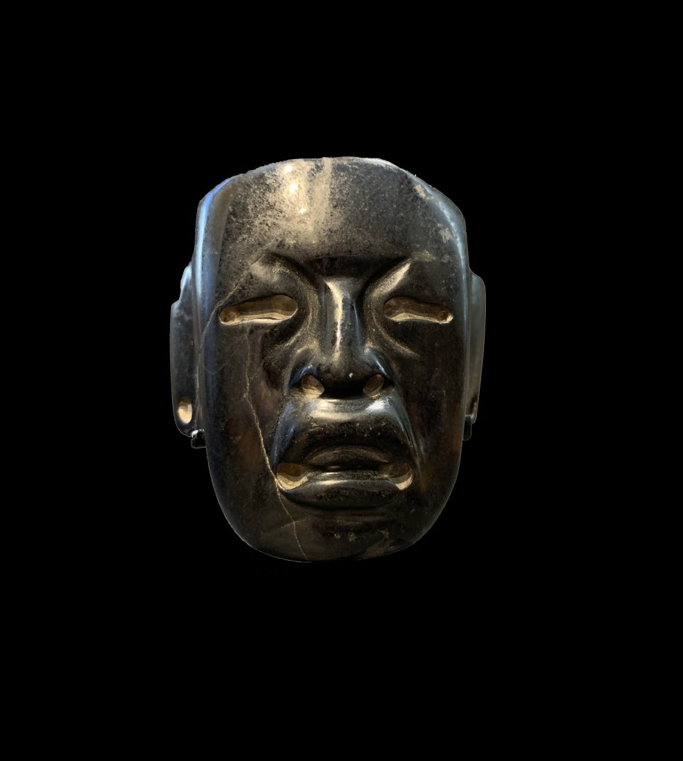 Olmec Black Jade Maskette (900 BC - 600 BC) (1 of 10)