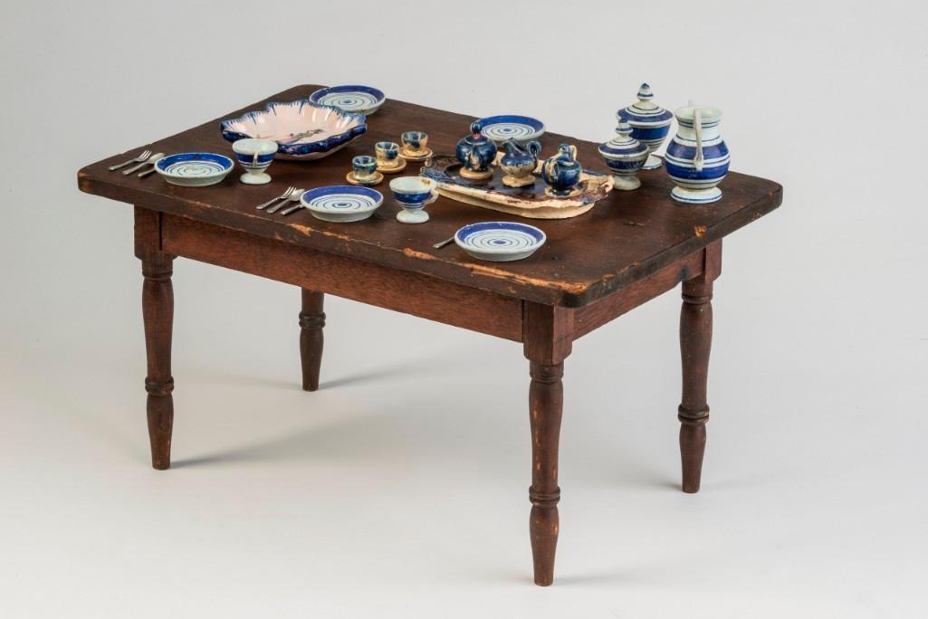 Miniature Farmhouse Table With Miniature Dishes. (1 of 1)