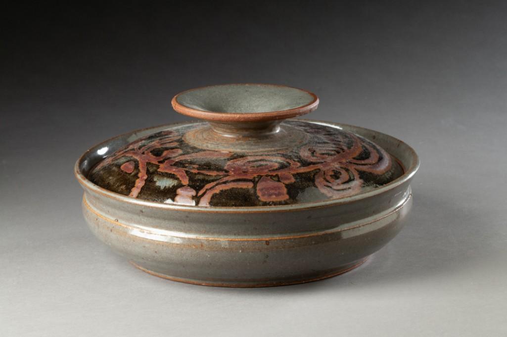 Gerry Williams (1926-2010). Glazed Ceramic Covered: Diameter 11 inches.
