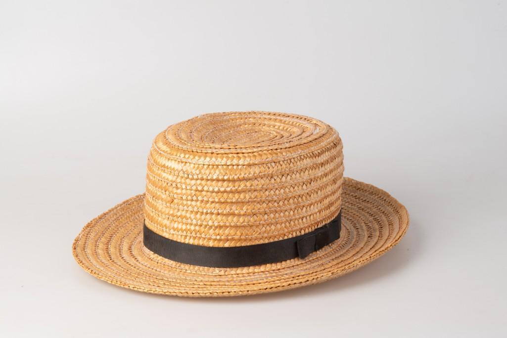 Amish Straw Hat.: 12 x 10 4 inches.