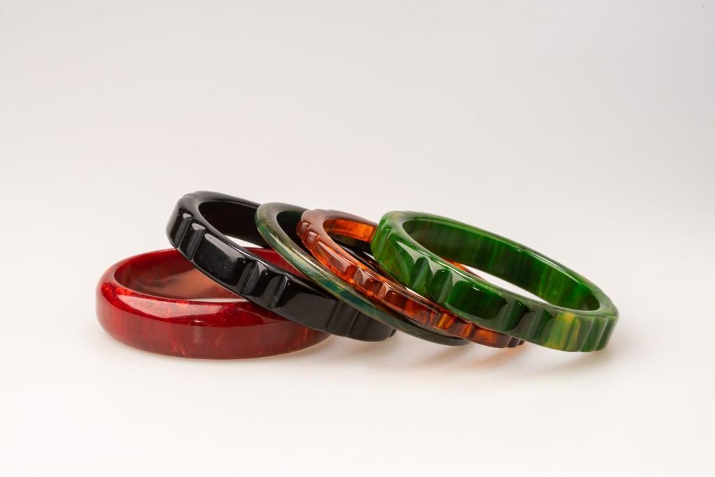 5 Bakelite and Plastic Bracelets.: Inside diameter approximately 2.5 inches.