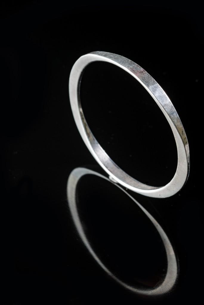 Tone Vigeland Sterling Bangle Bracelet for Plus.: Hammered. Norway. Diameter 2.5 inches, 20 grams.