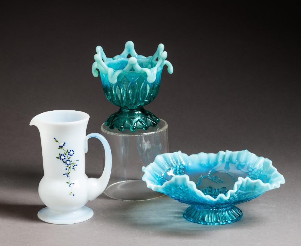 Fenton and Pairpoint Glass. (1 of 2)