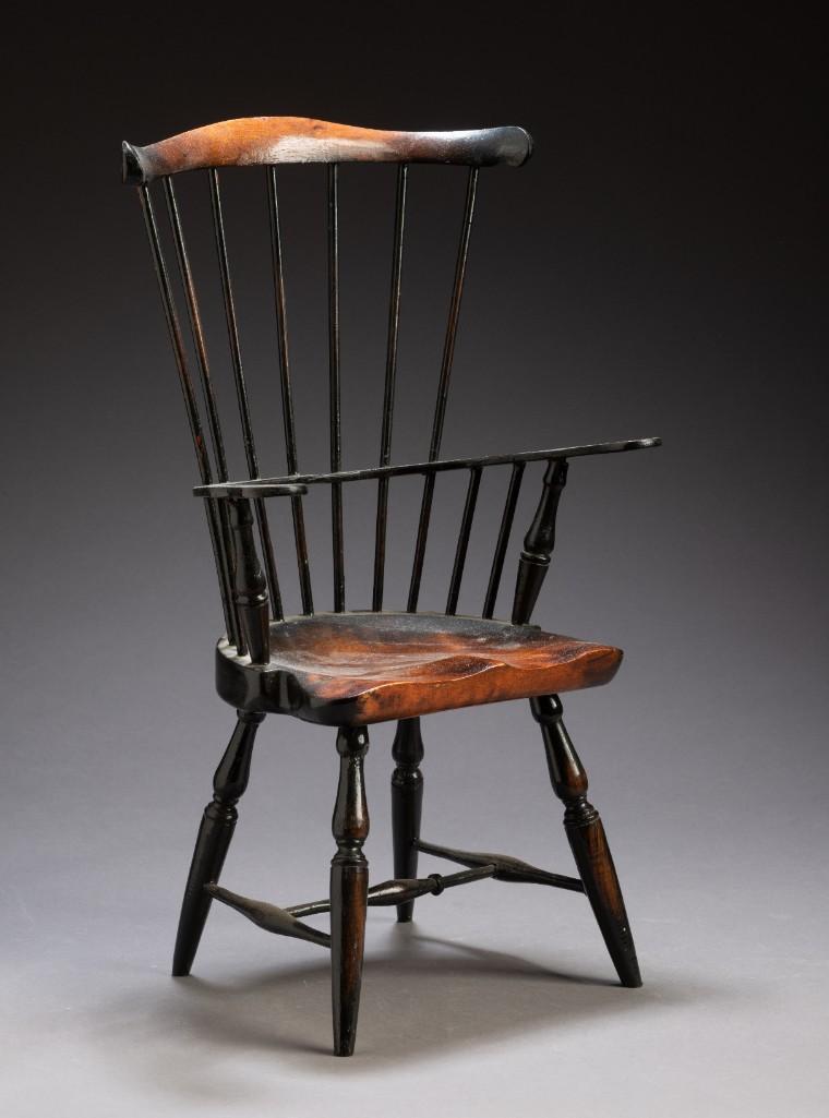Doll's Windsor Arm Chair. (1 of 2)
