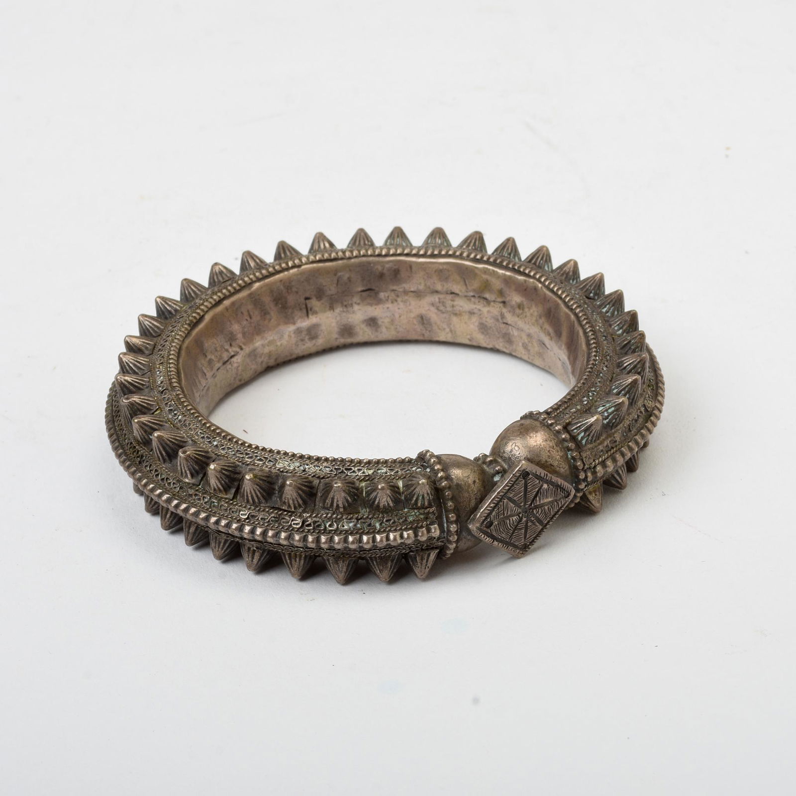 Vintage Rashaida Ethiopian Anklet.: Silver, made for Rashaida in Yemen, inside circumference 9 inches, 134 grams.