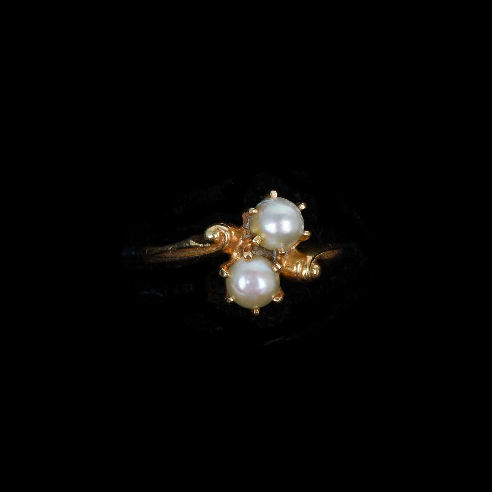 Vintage 14K Yellow Gold 2 Pearl Ring. (1 of 1)