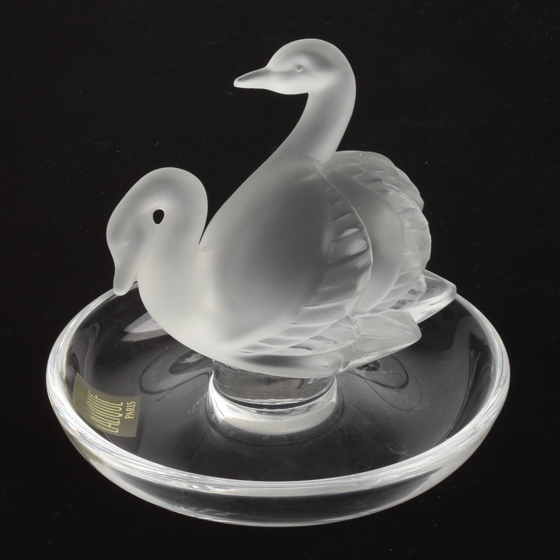 La Lique Double Swan Crystal Ring Holder. (1 of 6)