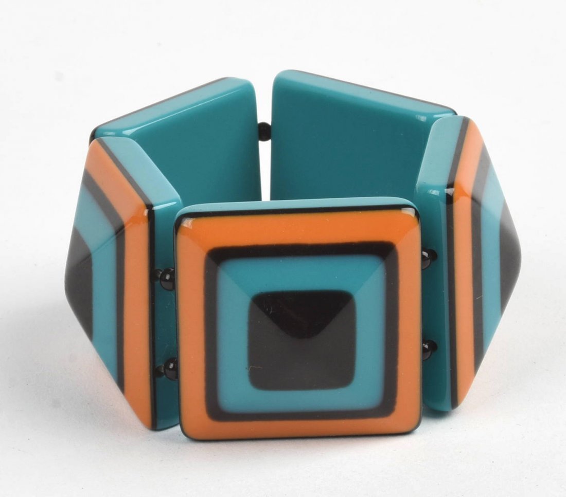 Large Geometric Plastic Bracelet. (1 of 1)