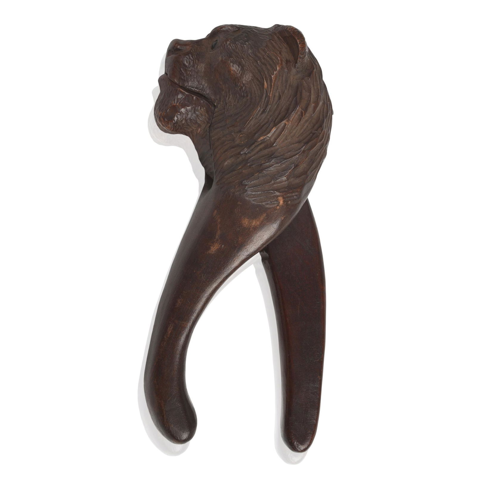 German Black Forest Lion Nutcracker (1 of 6)