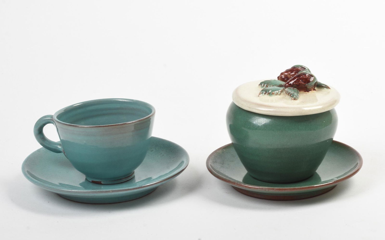 Two Pieces Rowantrees Pottery. (1 of 5)