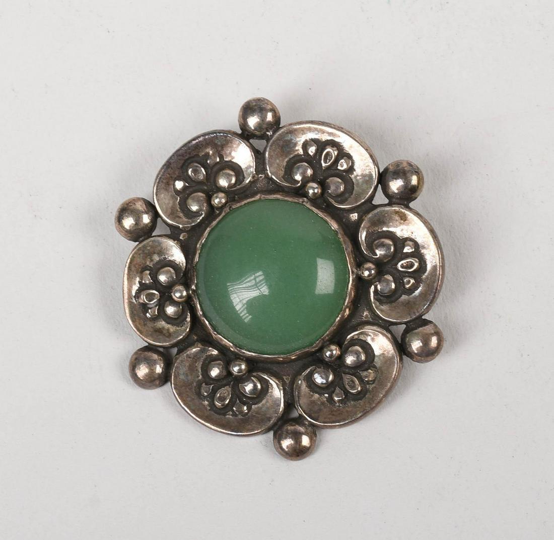 Sterling Pin With Green Stone.: Diameter 1.75 inches, 13.5 grams total weight.