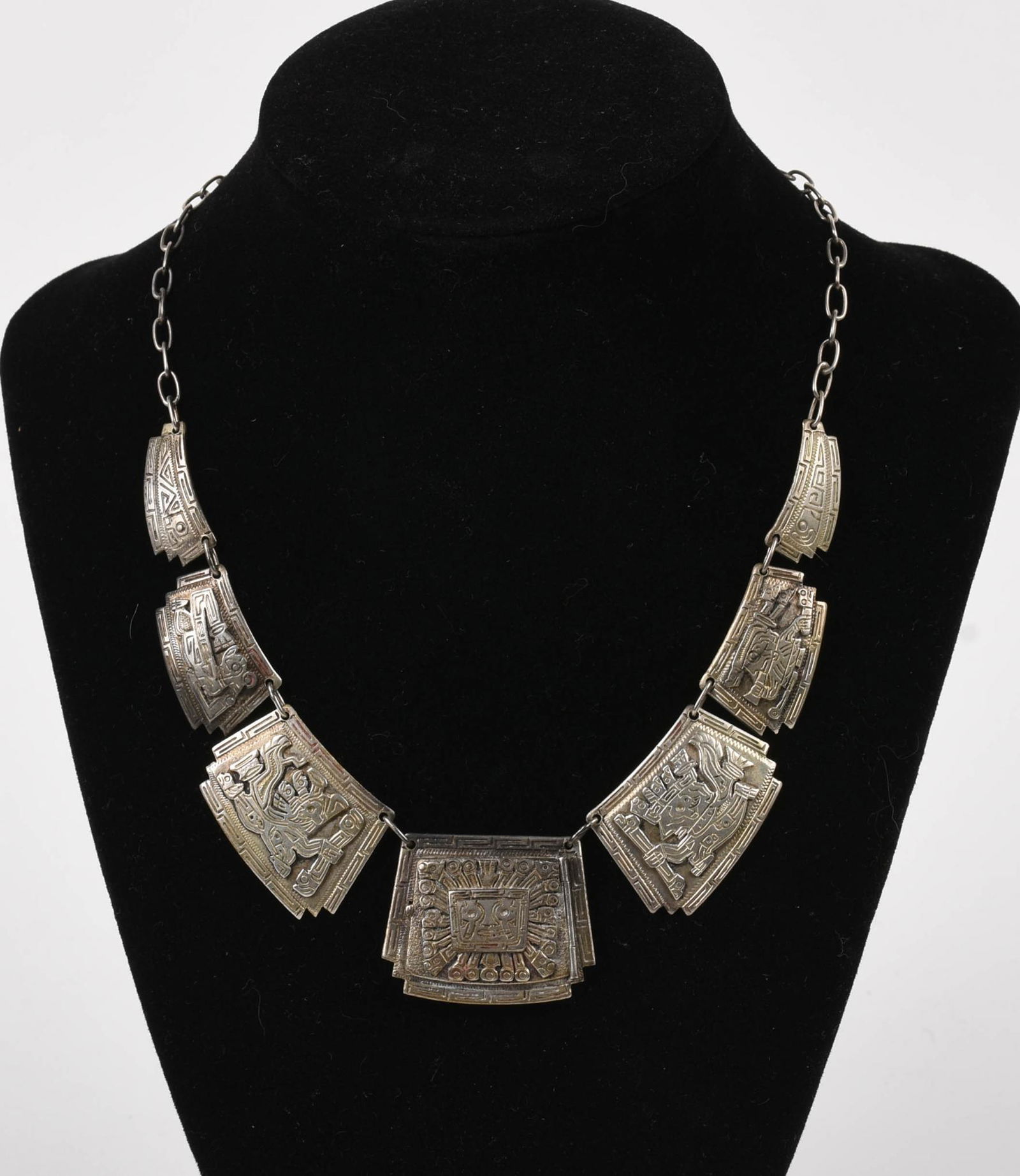 Bolivian 900 Silver Necklace. (1 of 4)