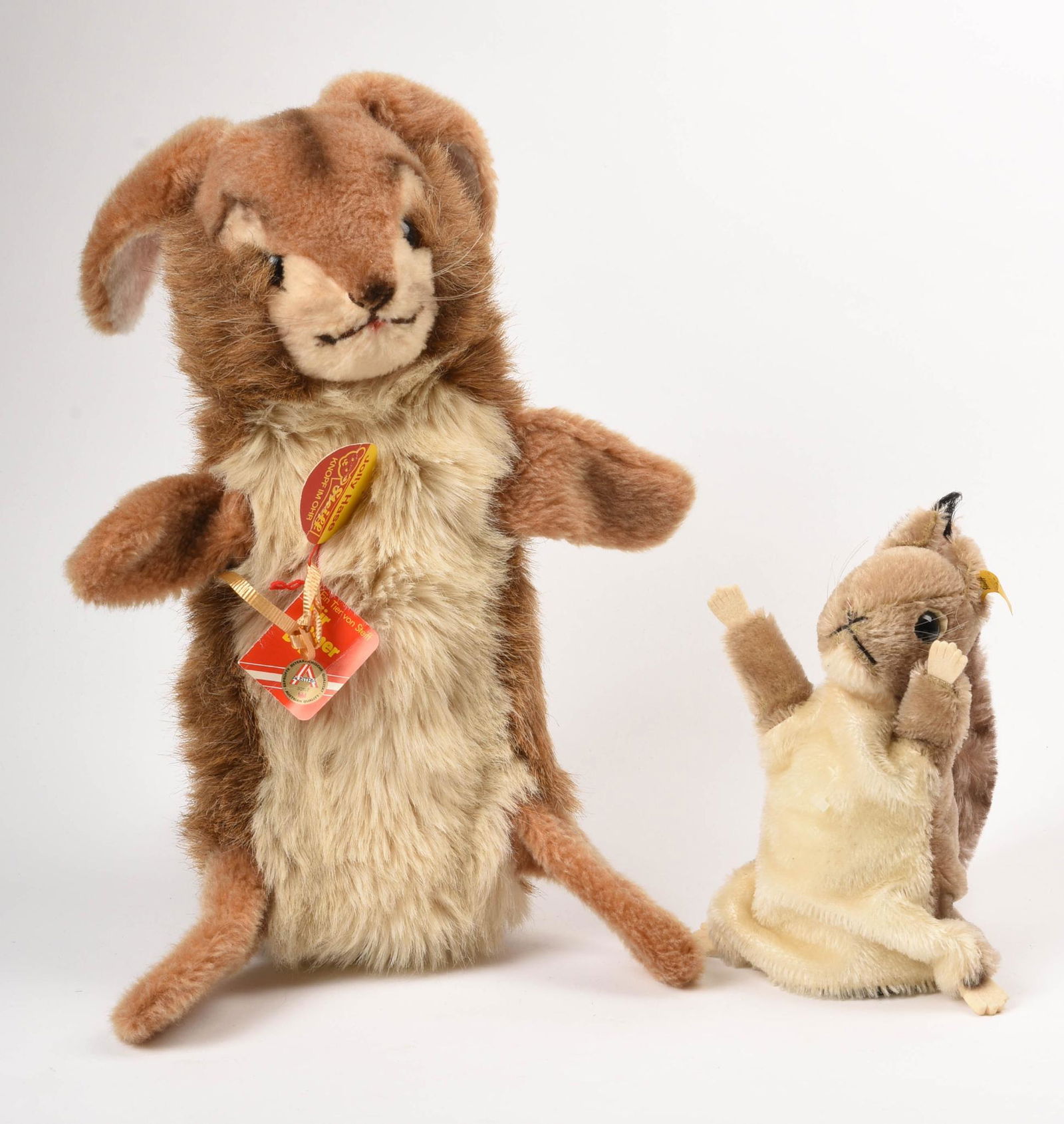 Two Steiff Hand Puppets. (1 of 5)