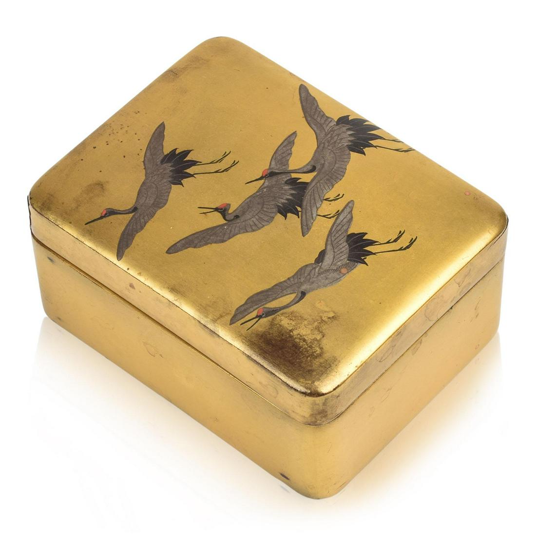 A Japanese Gold Lacquer Box (1 of 9)