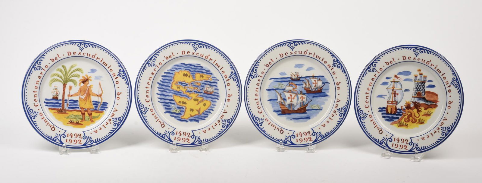 Four Tiffany & Co Quinto Centenario Plates. (1 of 2)