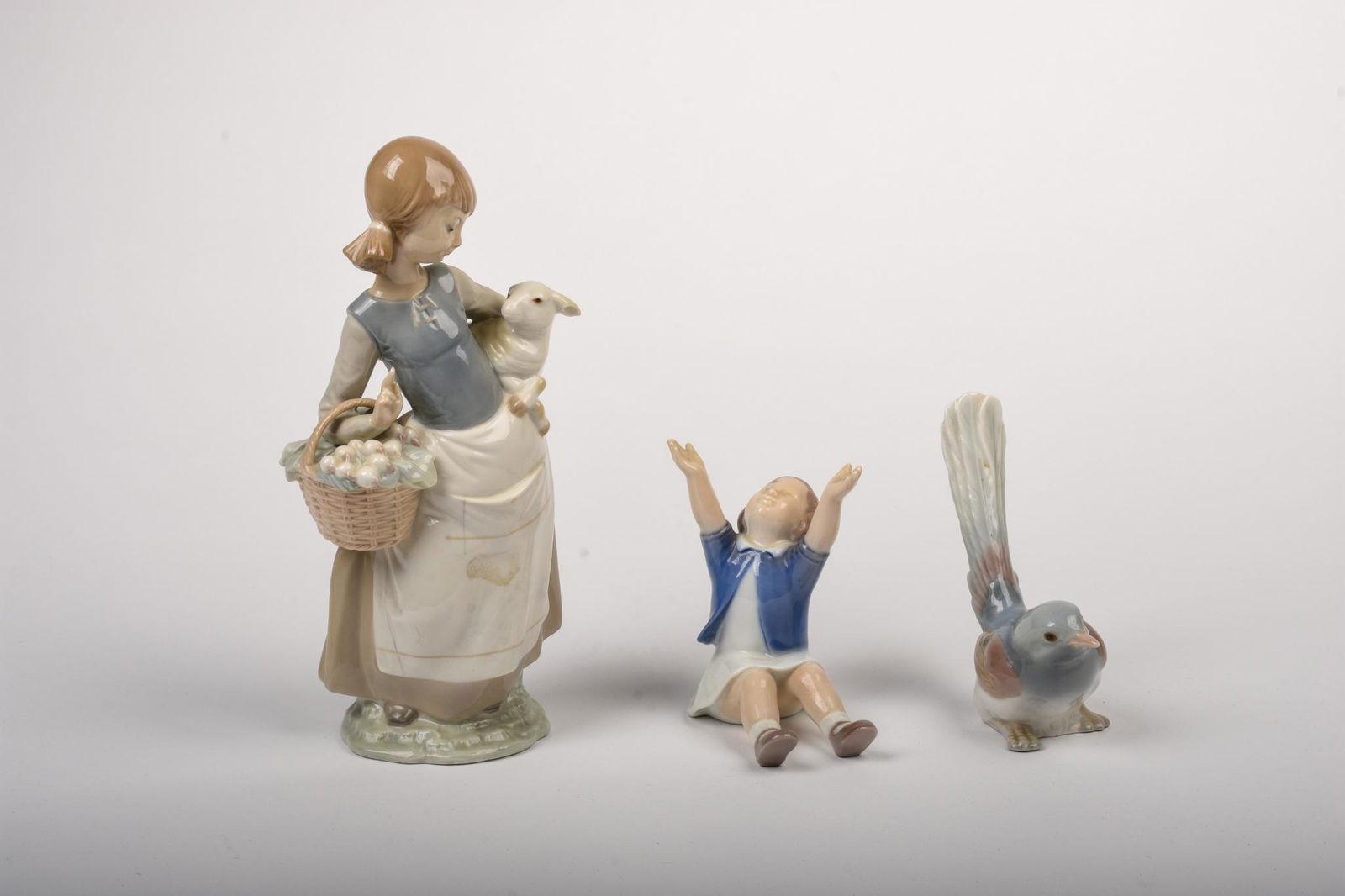 Two Lladro Figurines. (1 of 2)