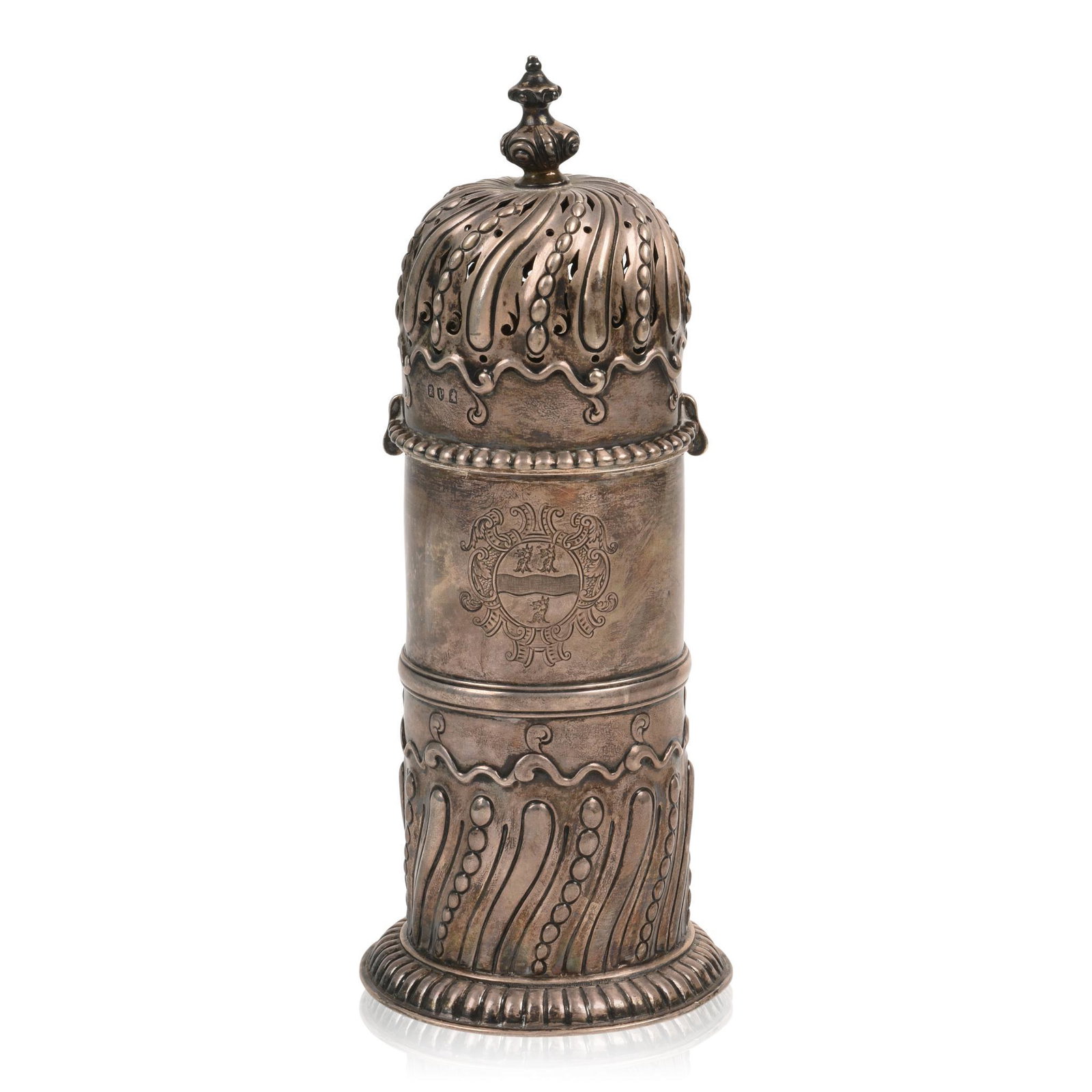 English Britianna Muffiner Circa 1900.: Height 9.75 inches, 519 grams.