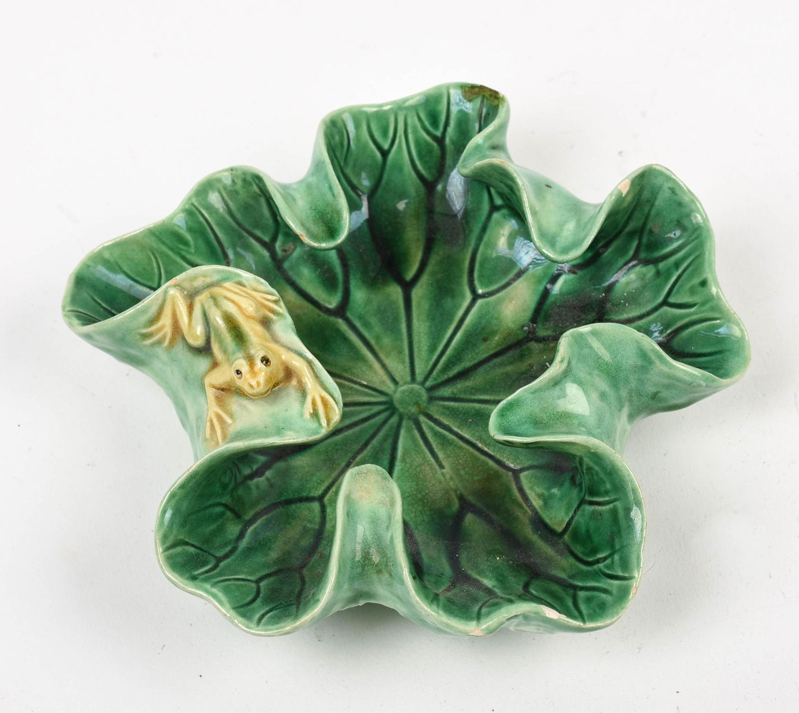 Majolica Frog on Lilypad Dish. (1 of 3)