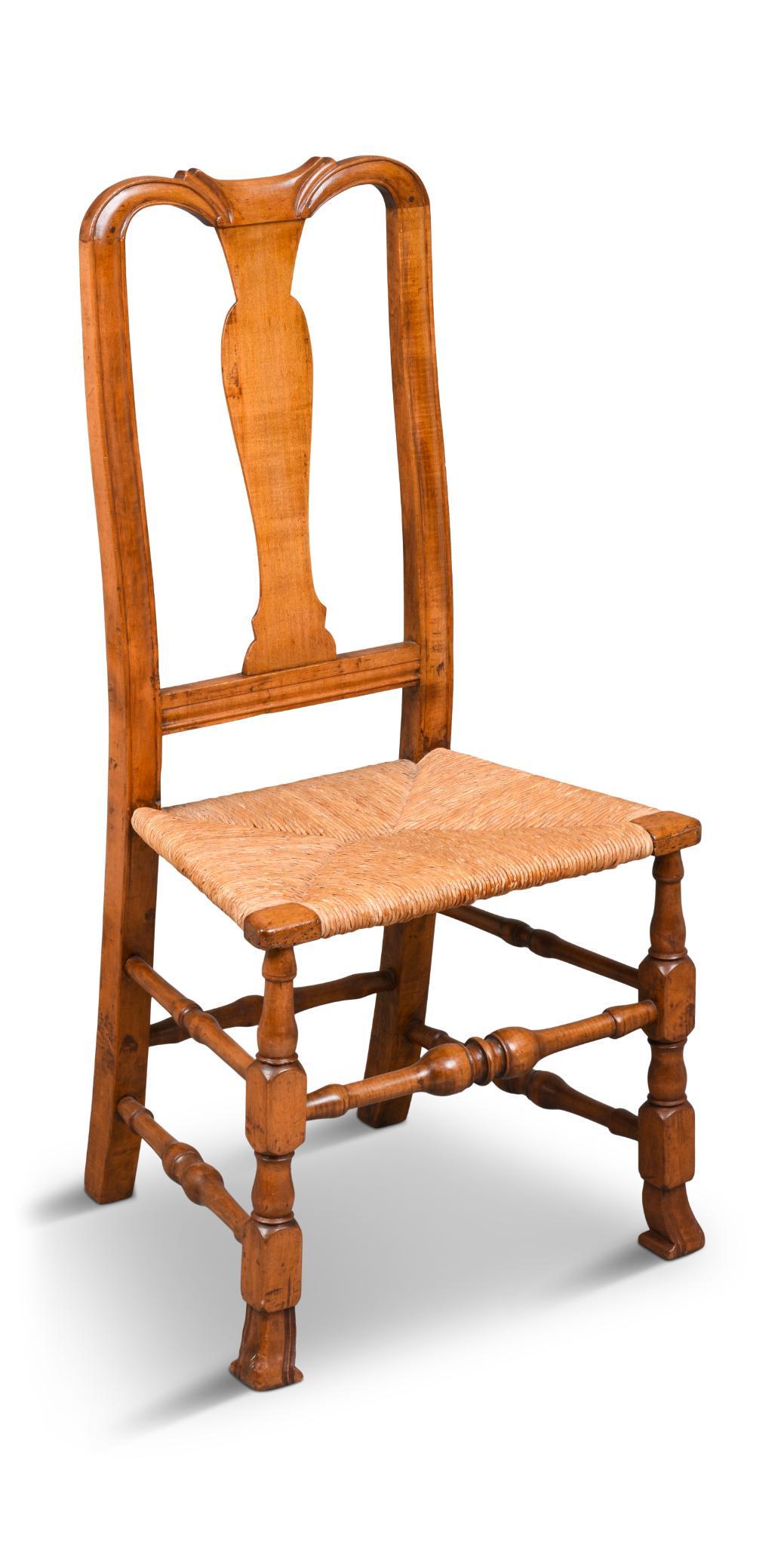 New England Country Queen Anne Chair. (1 of 3)