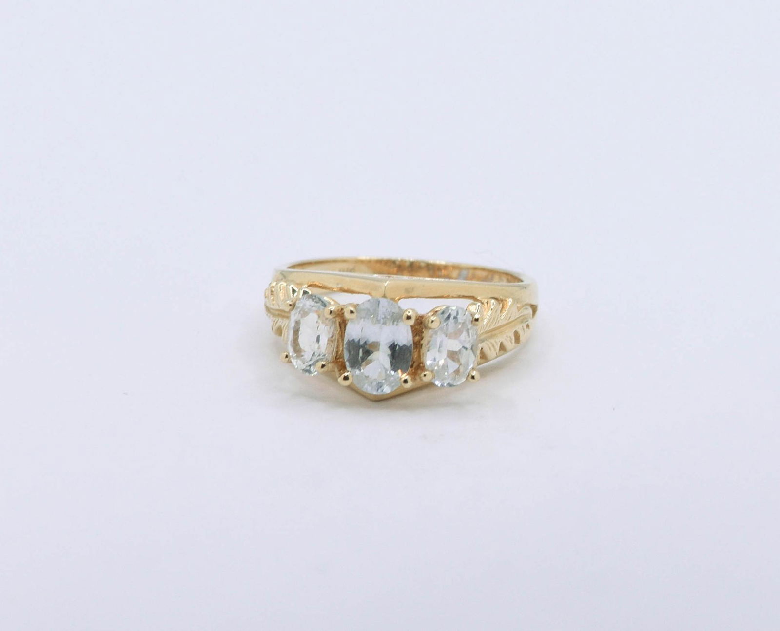 14K Yellow Gold White Topaz Ring (1 of 2)
