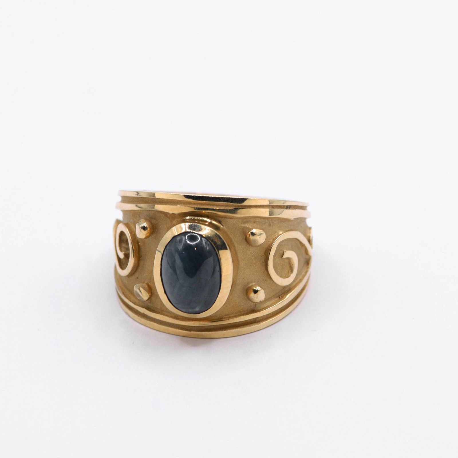 14K Blue Sapphire Cabachon Etruscan Style Ring (1 of 2)