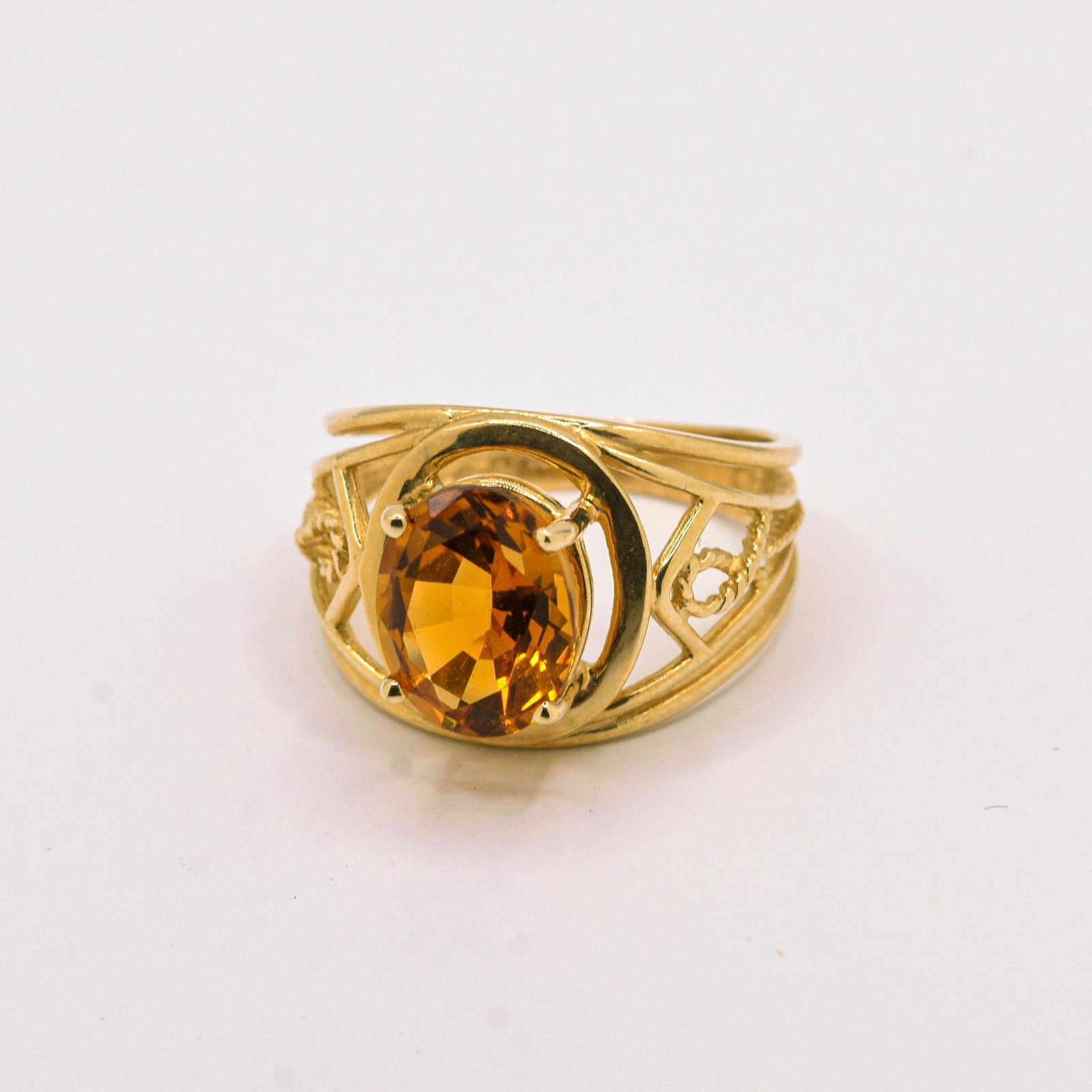 10K Golden Citrine Ring (1 of 1)