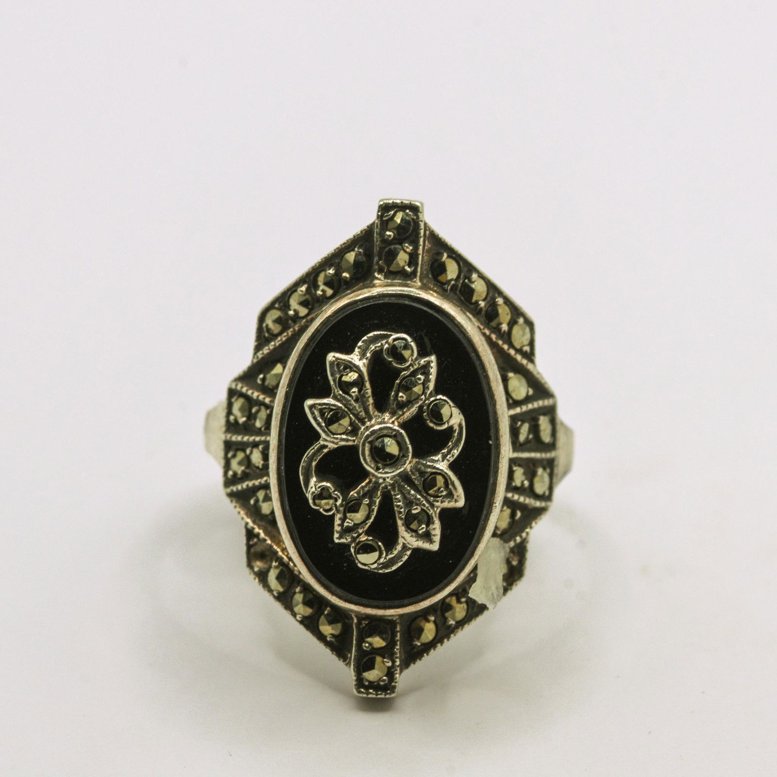 Sterling Silver Black Onyx & Marcasite Ring: 15mm X 10mm Black Onyx & Marcasite Ring Size 6, 6.9 grams