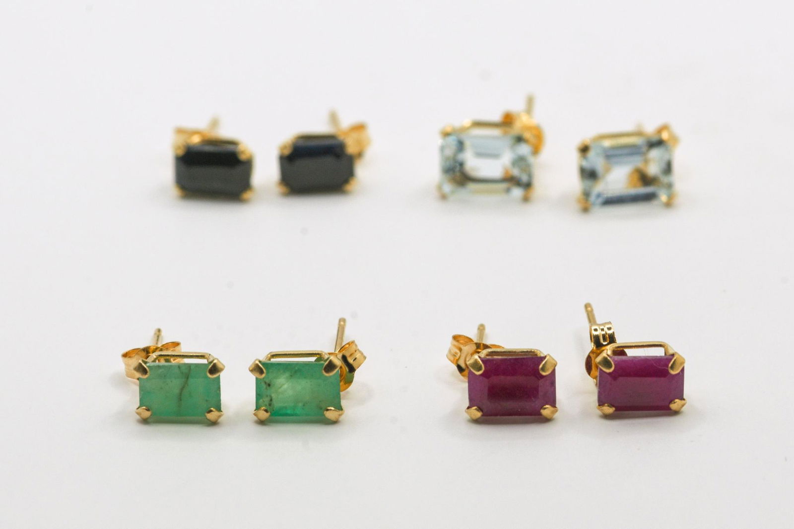 Lot of 4 Gemstone 14KY Earrings (1 of 1)