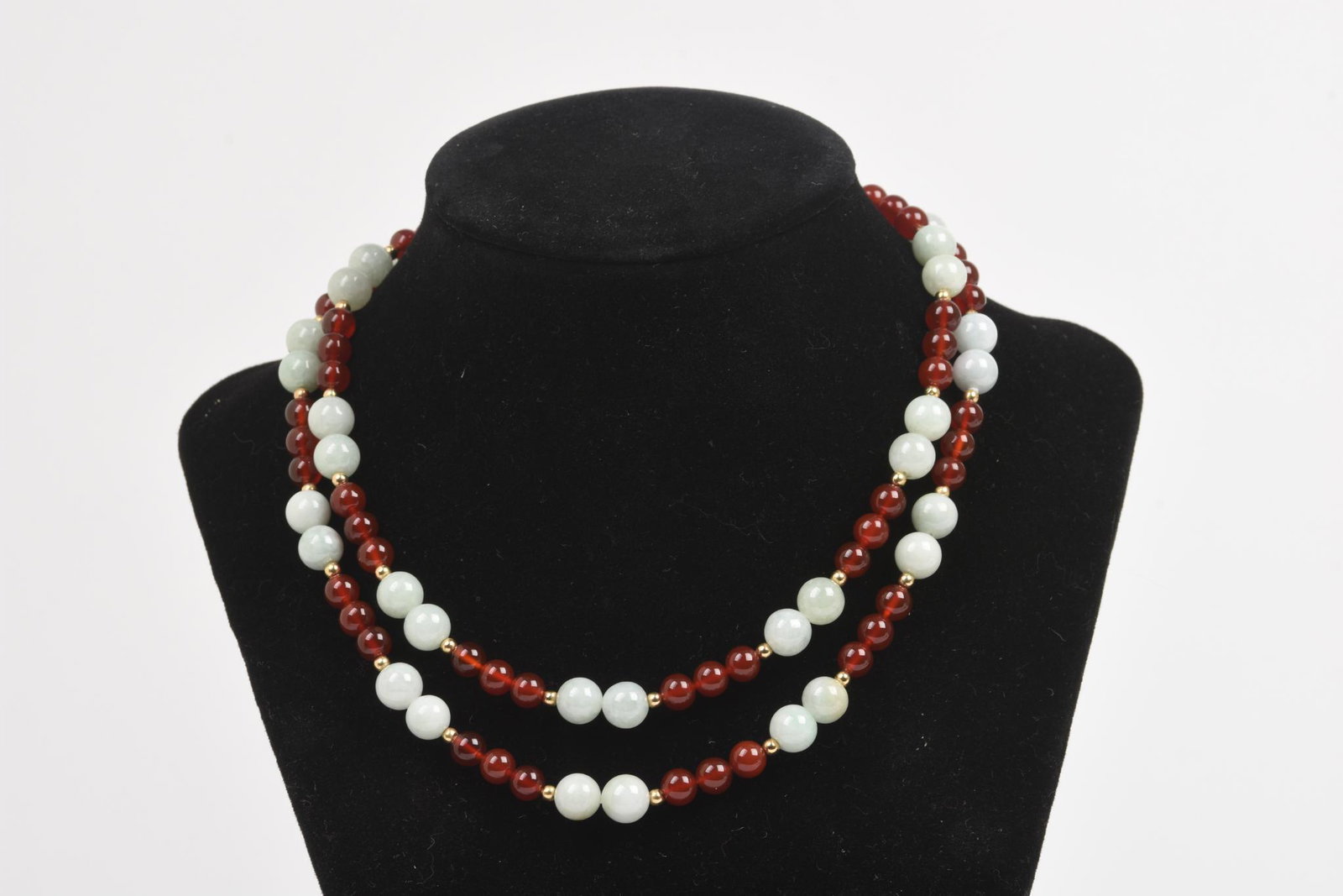 30" Red & Green Jade with Gold Ball Necklace: 8mm Green 6mm Red Jade with 3mm Gold Ball Necklace, 55.5 grams