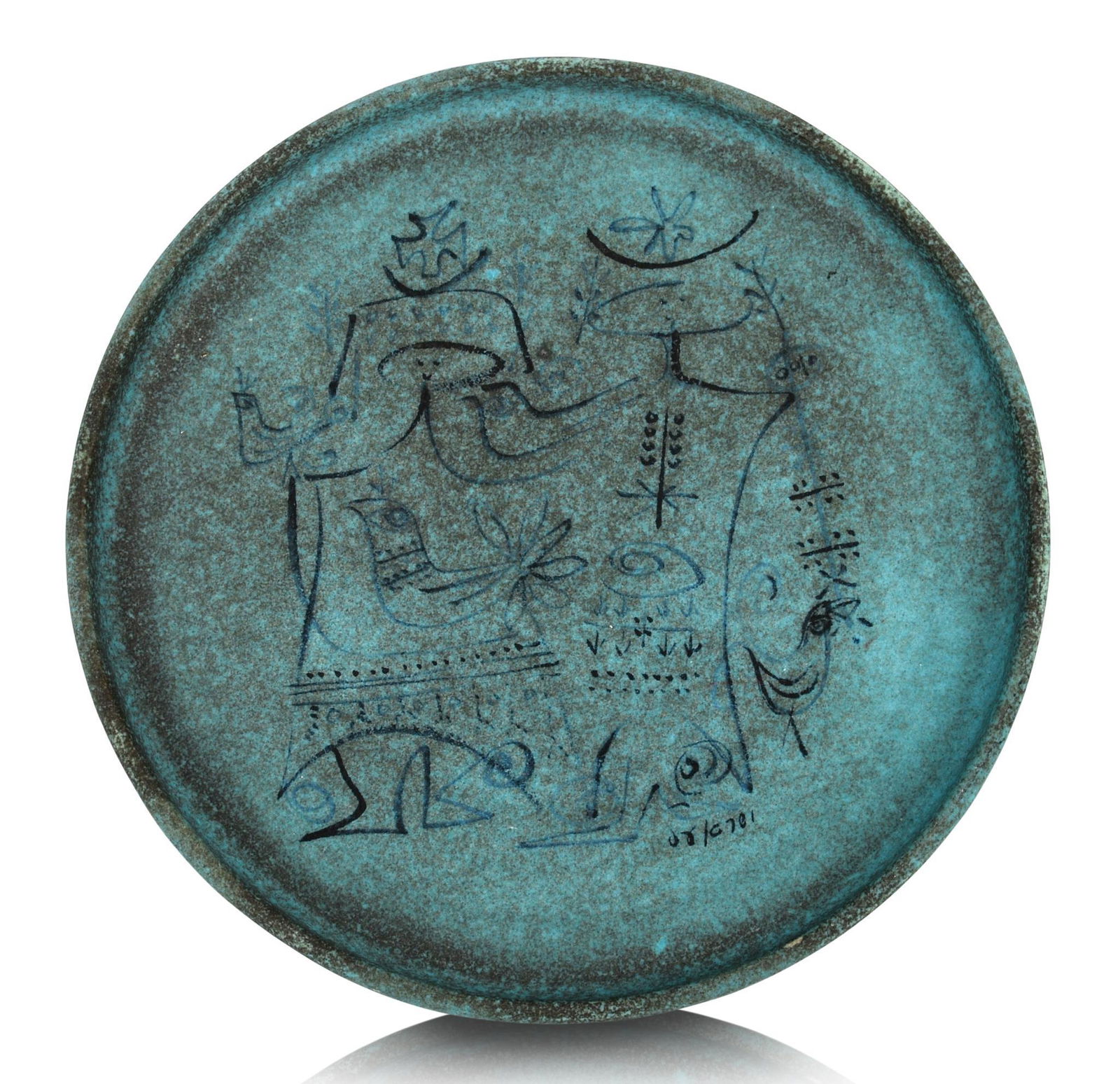 Early Rose Cabat Studio Pottery Dish. (1 of 3)