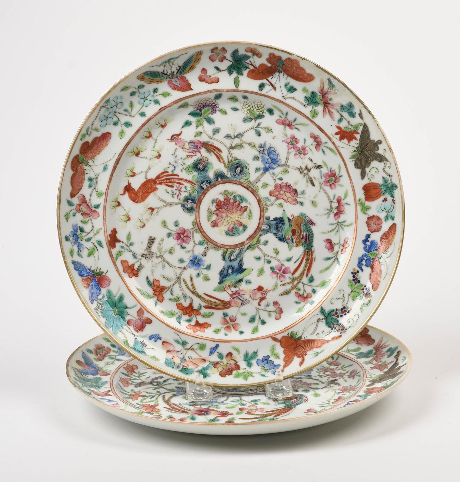 Pair of Chinese Export Porcelain Famille Rose Plates.: 19th c., diameter 9.75 inches.