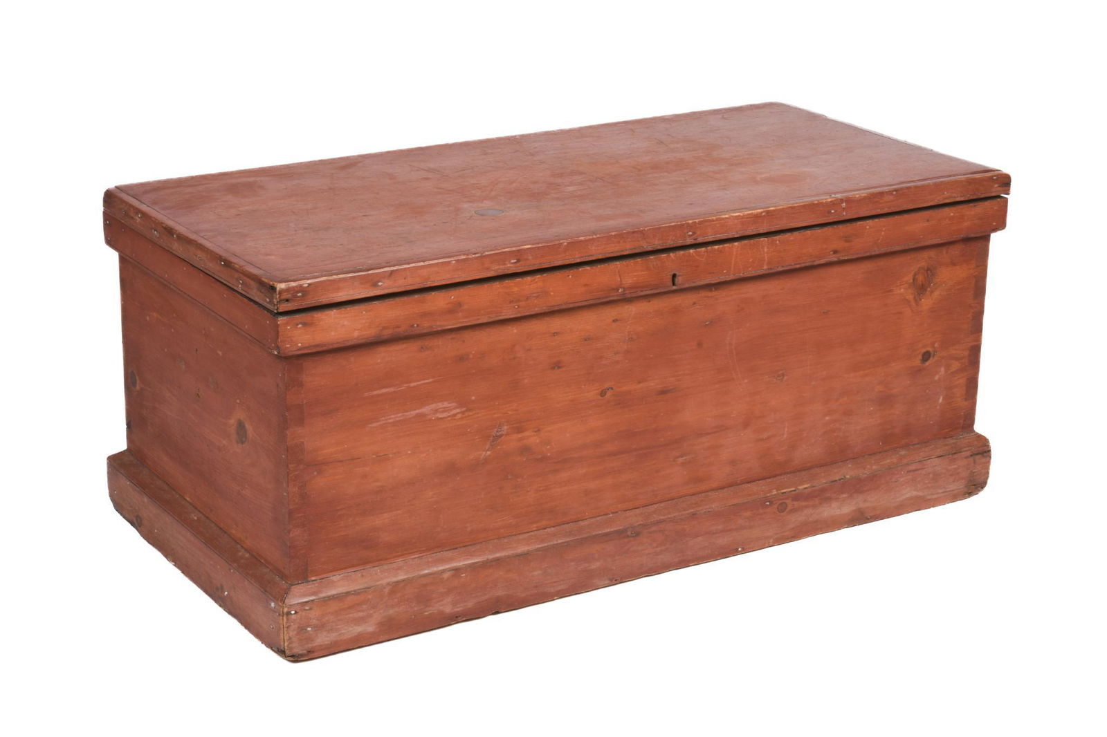 New England Pine Six Board Chest in Red Paint. (1 of 2)