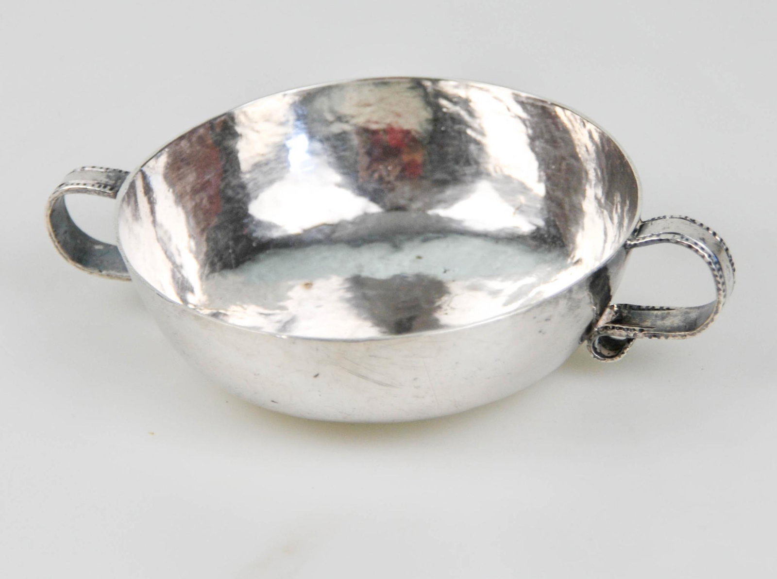 EARLY FORGED TWO HANDLE KYLIX TASTEVIN QUAICH WINE CUP BOWL: 4 3/4" by 3 1/2" unknown silver plated?
